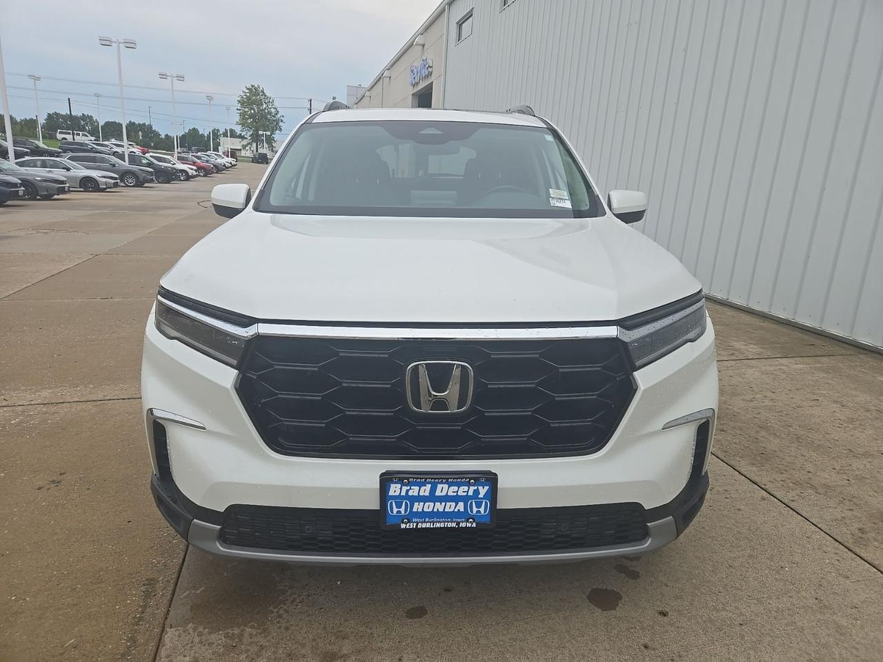2024 Honda Pilot Touring