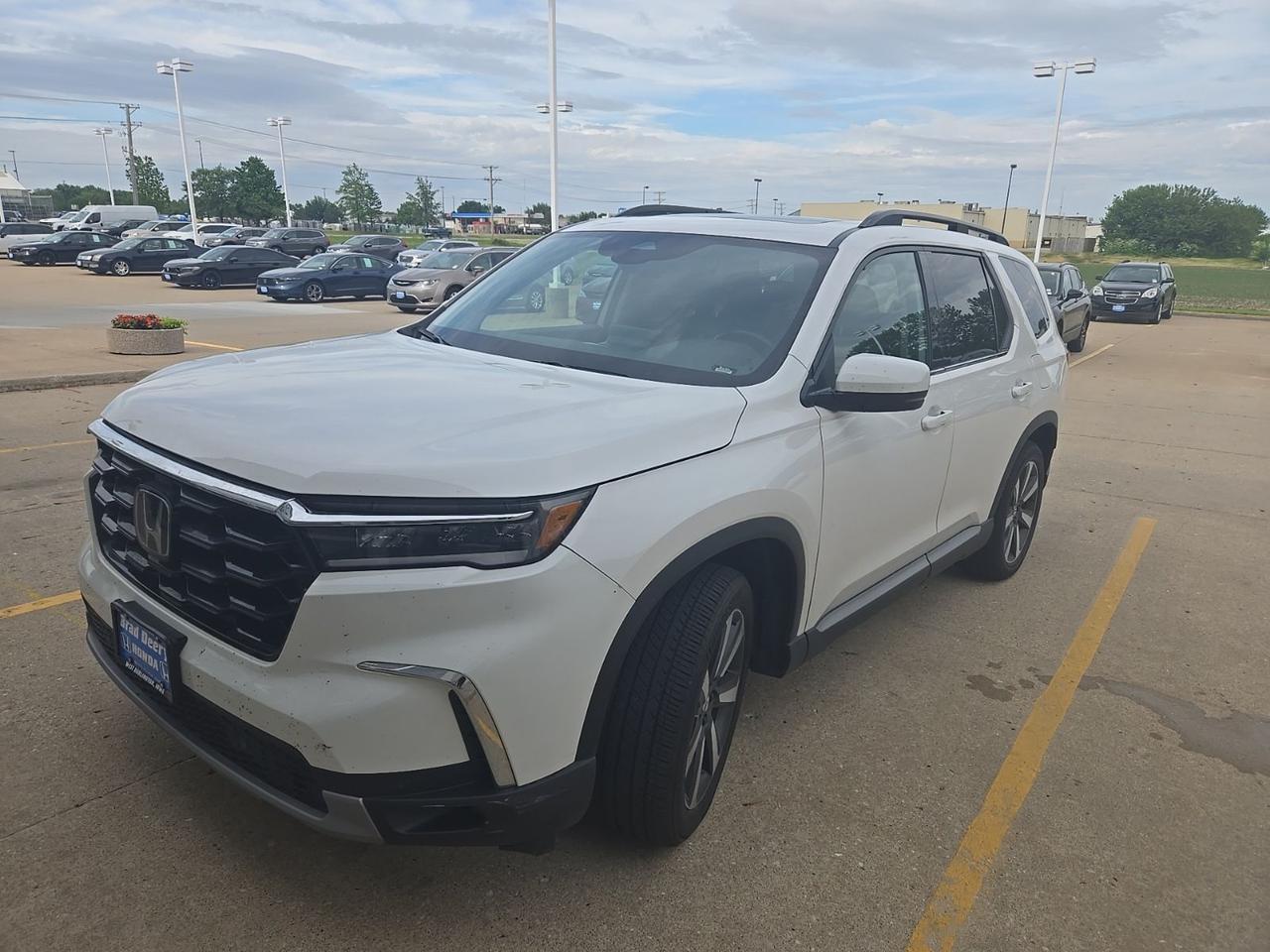 2024 Honda Pilot Touring West Burlington IA
