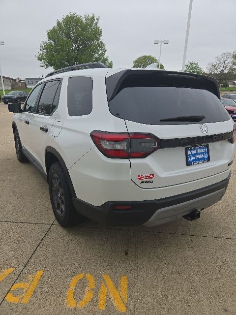 2024 Honda Pilot TrailSport West Burlington IA