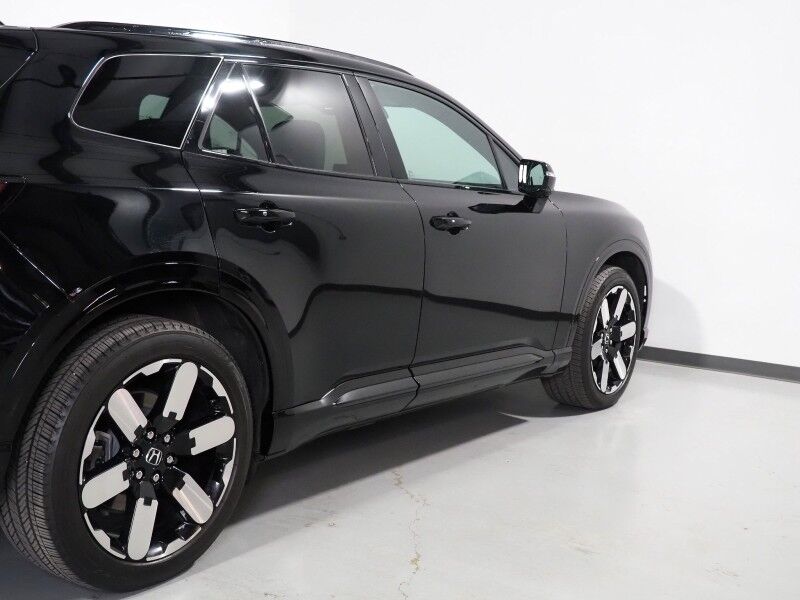 2024 Honda Prologue Elite AWD *HEADS-UP DISPLAY, NAVIGATION, ADAPTIVE CRUISE, SAFETY ALERTS, 360 VIEW CAMERAS, PANORAMA MOONROOF, LEATHER, CLIMATE SEATS, POWER LIFTGATE, 21 INCH ALLOYS, BOSE, WIRELESS CHARGING, ANDROID & APPLE Round Rock TX