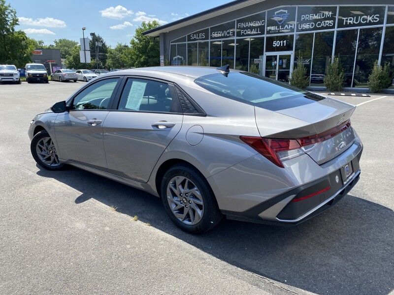 2024 Hyundai Elantra Hybrid Blue Springfield PA