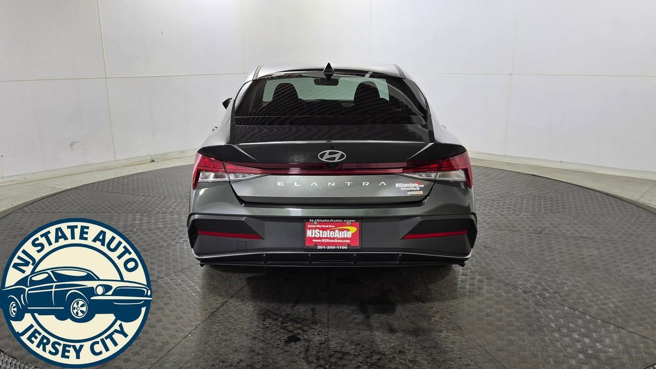 2024 Hyundai Elantra Hybrid Blue Jersey City NJ
