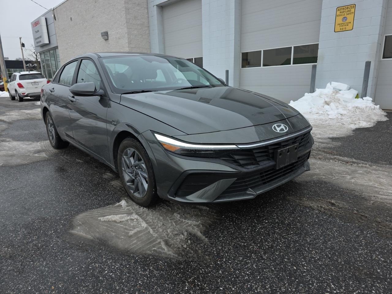 2024 Hyundai Elantra Hybrid