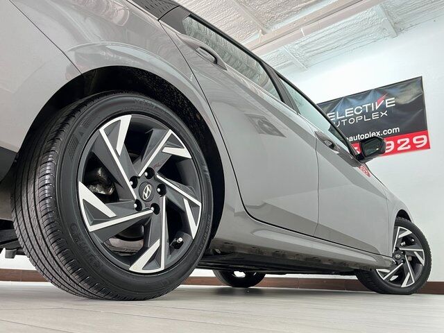 2024 Hyundai Elantra Limited Carrollton TX