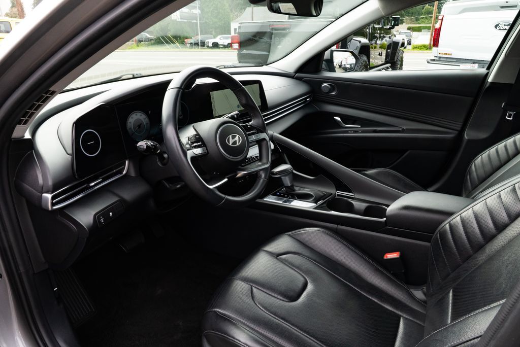 2024 Hyundai Elantra Limited Milwaukie OR