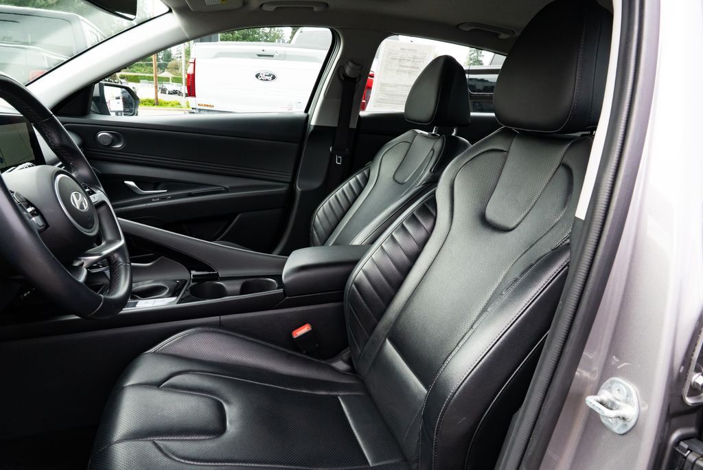 2024 Hyundai Elantra Limited Milwaukie OR