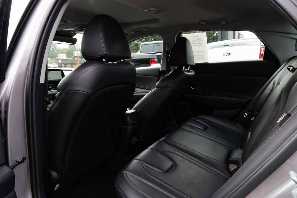 2024 Hyundai Elantra Limited Milwaukie OR