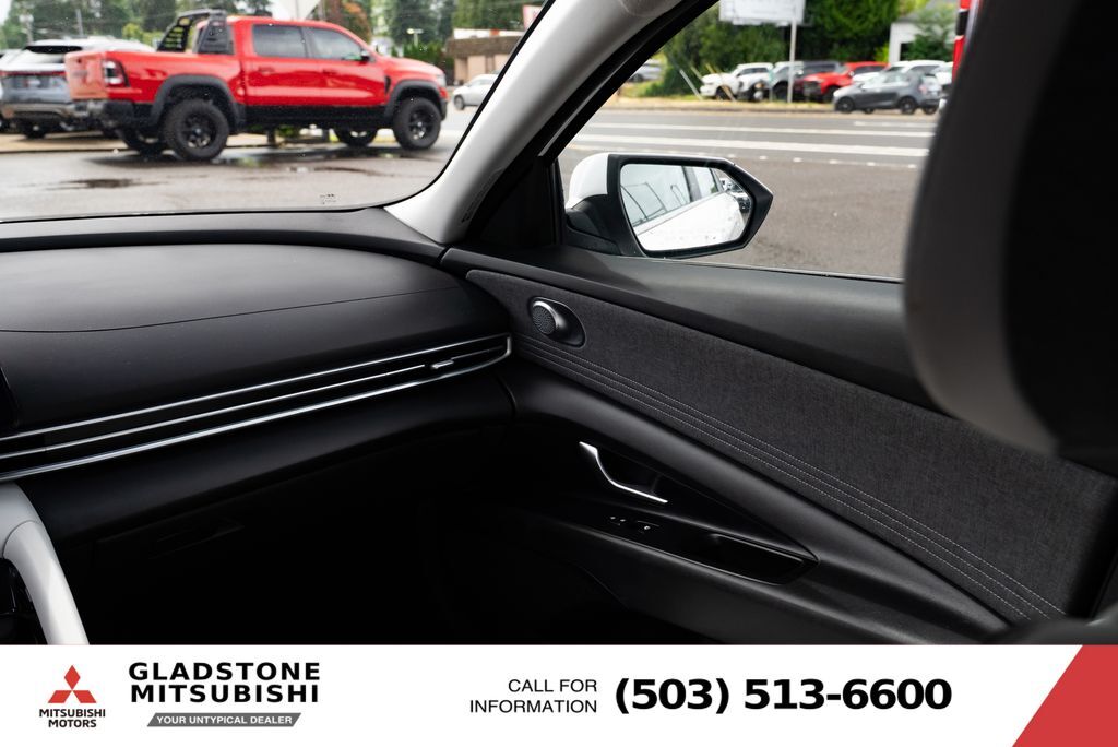 2024 Hyundai Elantra Limited Milwaukie OR