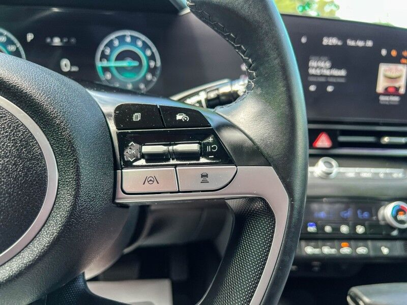 2024 Hyundai Elantra Limited Wilmington NC