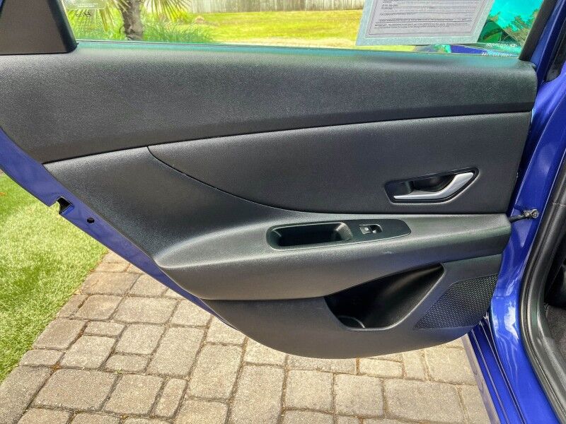 2024 Hyundai Elantra Limited Wilmington NC