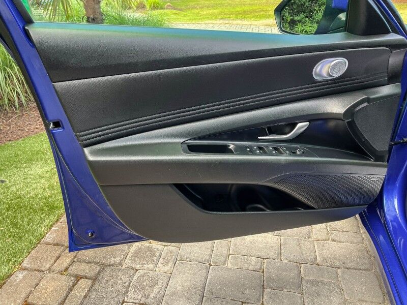 2024 Hyundai Elantra Limited Wilmington NC