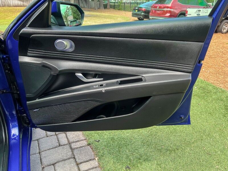 2024 Hyundai Elantra Limited Wilmington NC