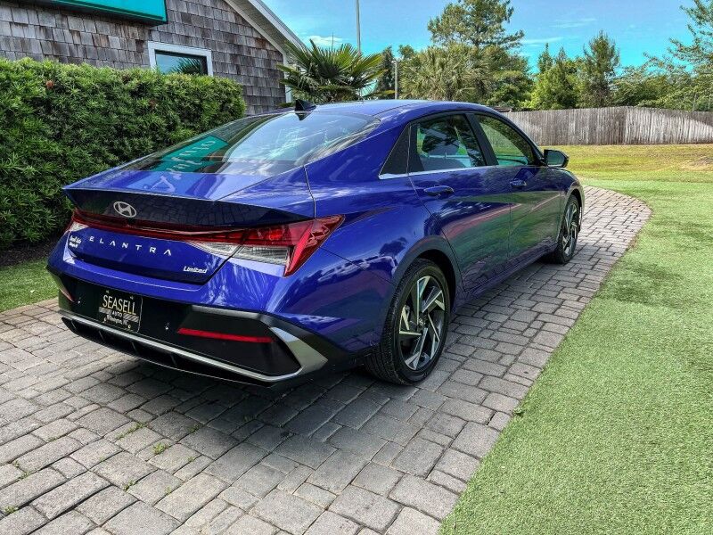 2024 Hyundai Elantra Limited Wilmington NC