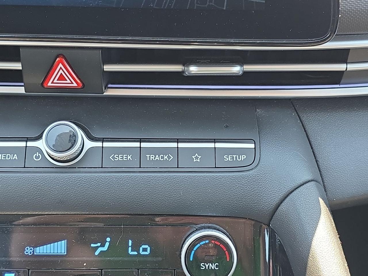 2024 Hyundai Elantra Limited Glen Burnie MD