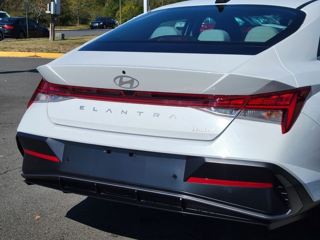 2024 Hyundai Elantra Limited Chantilly VA