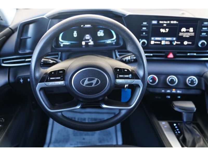 2024 Hyundai Elantra SE Price UT