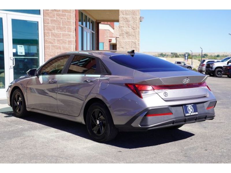 2024 Hyundai Elantra SE Price UT