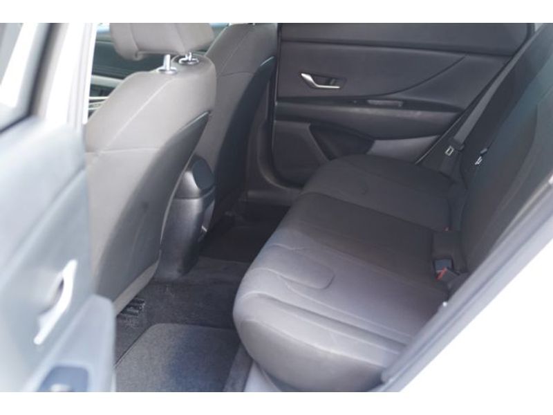 2024 Hyundai Elantra SE Price UT