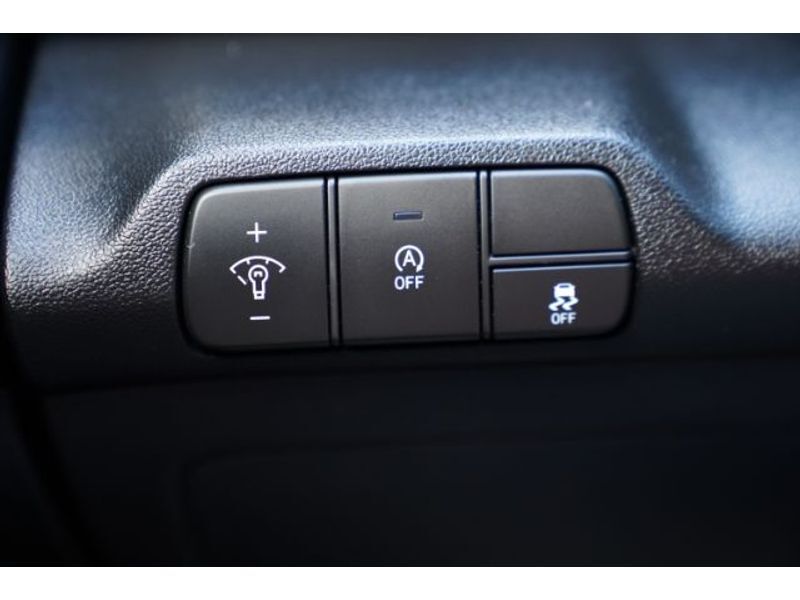 2024 Hyundai Elantra SE Price UT