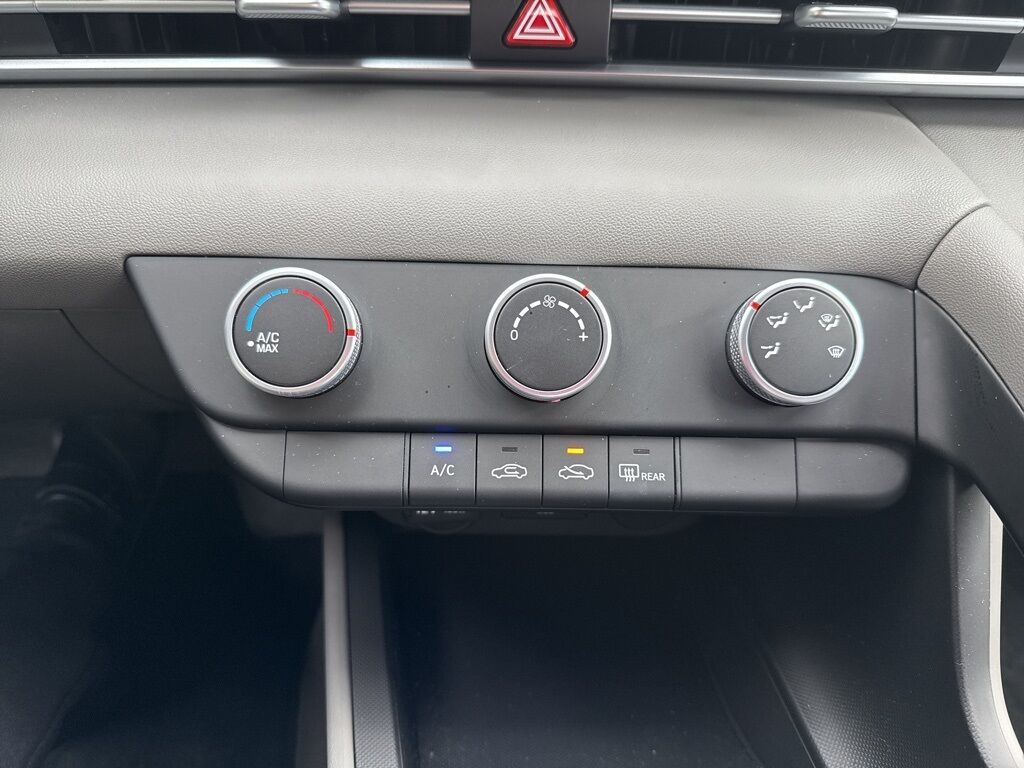 2024 Hyundai Elantra SE Mount Joy PA