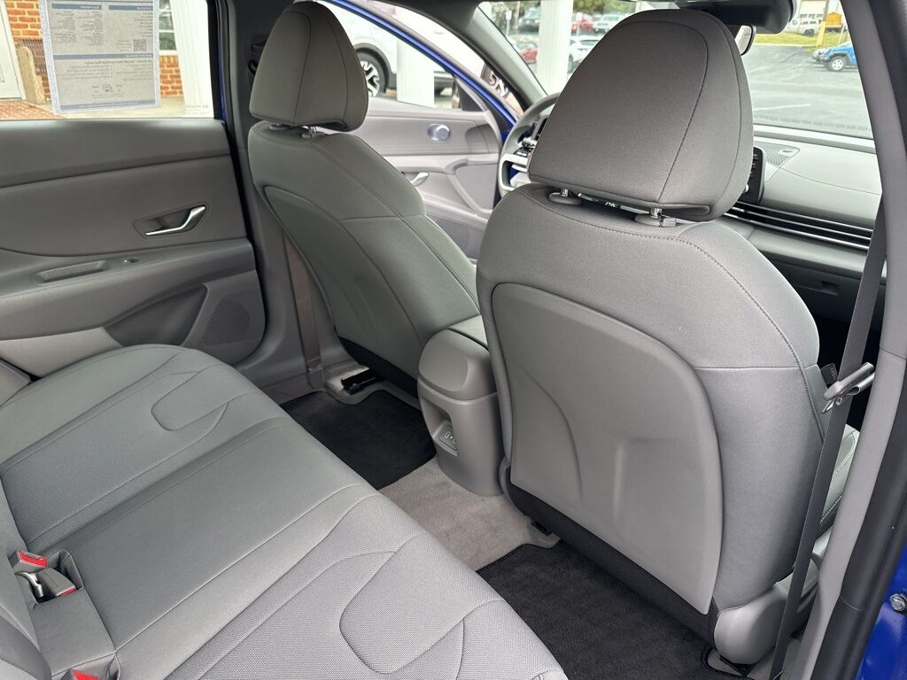 2024 Hyundai Elantra SE Mount Joy PA