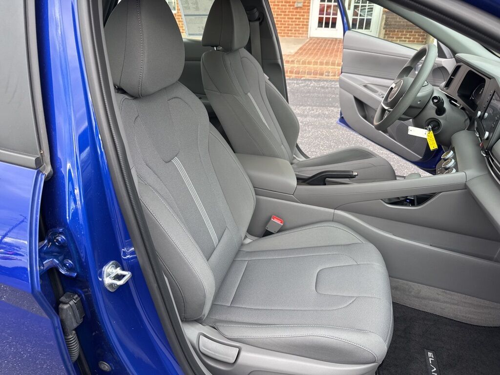 2024 Hyundai Elantra SE Mount Joy PA