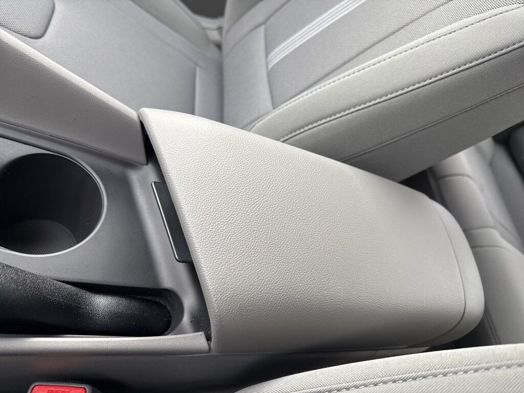 2024 Hyundai Elantra SE Mount Joy PA