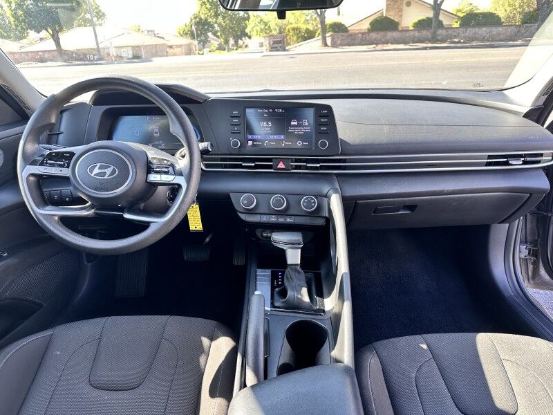 2024 Hyundai Elantra SE St George UT
