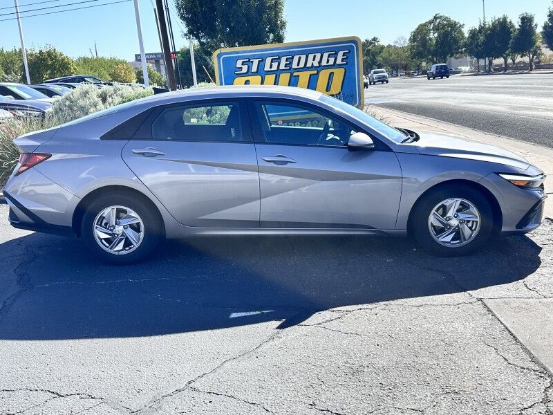 2024 Hyundai Elantra SE St George UT