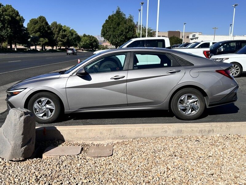 2024 Hyundai Elantra SE St George UT