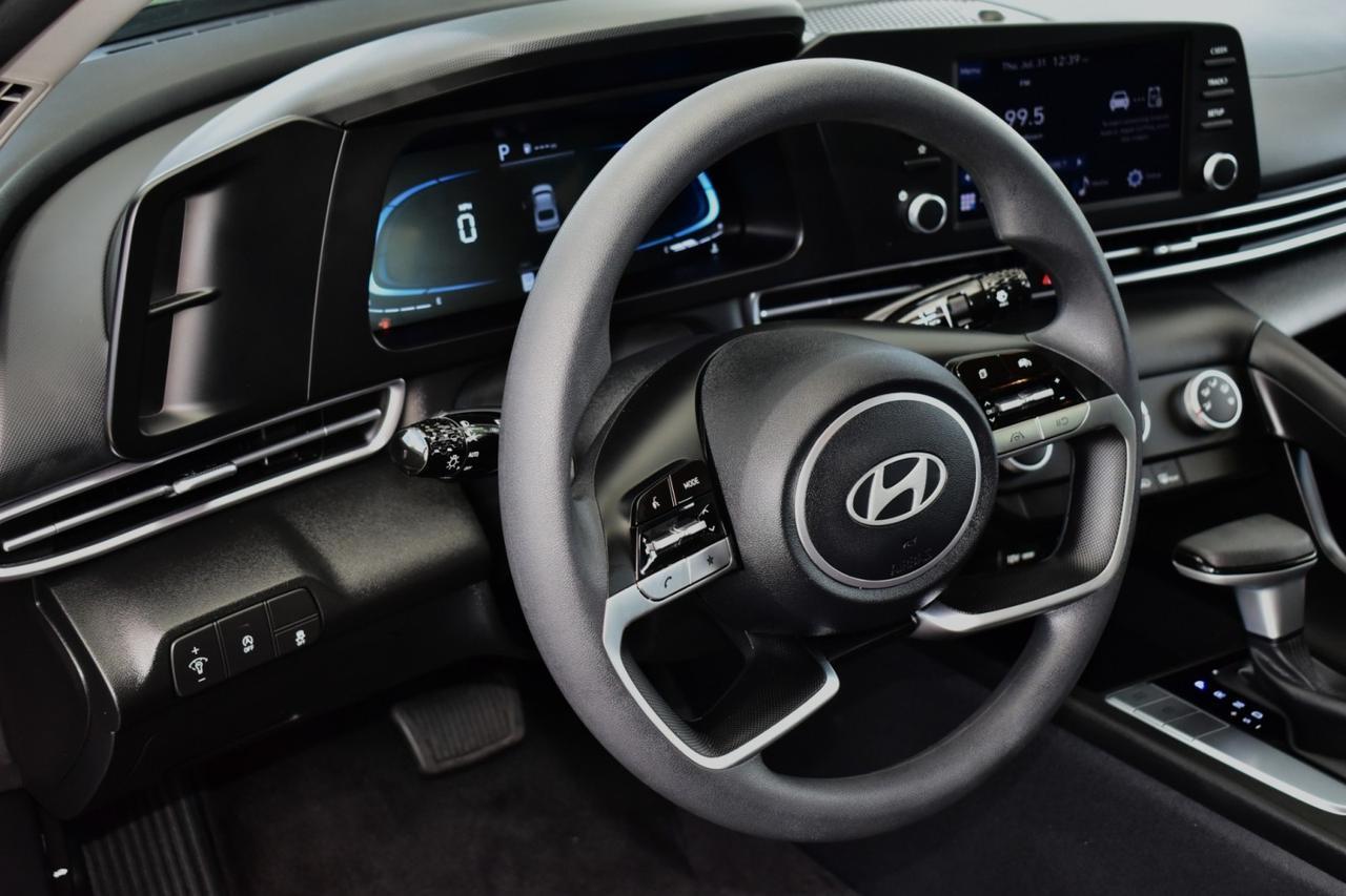 2024 Hyundai Elantra SE Tampa FL