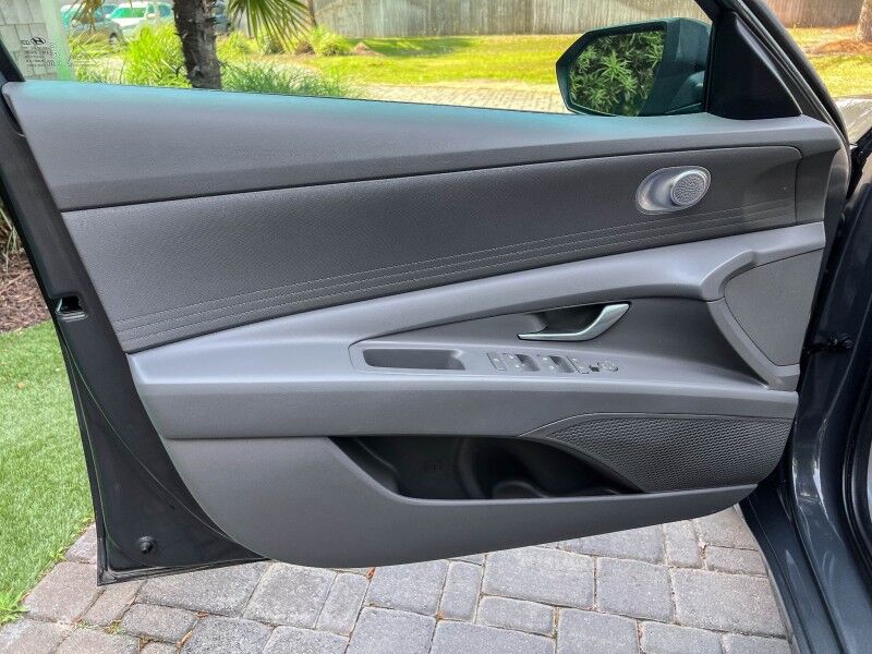 2024 Hyundai Elantra SE Wilmington NC