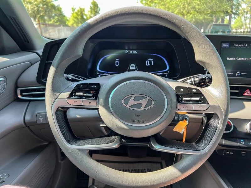 2024 Hyundai Elantra SE Wilmington NC
