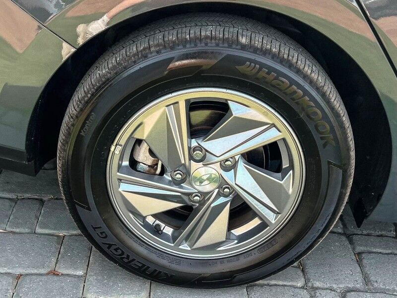 2024 Hyundai Elantra SE Wilmington NC