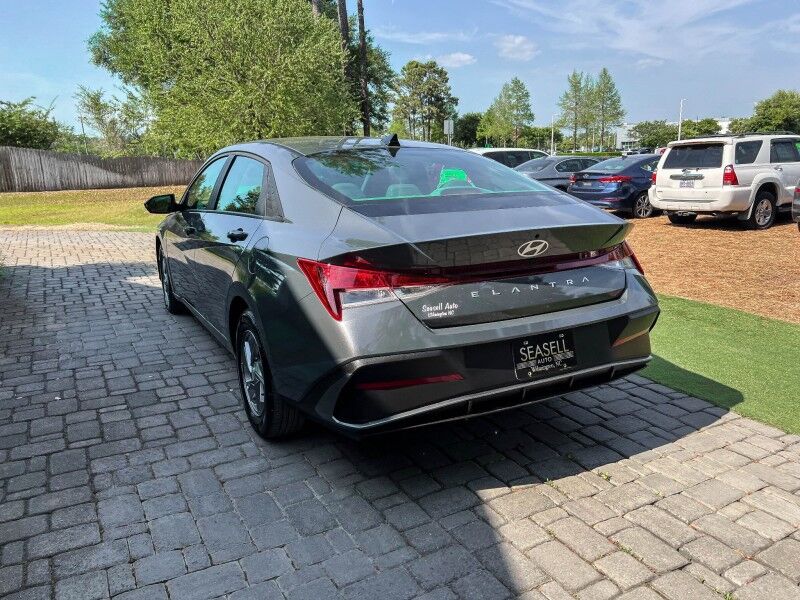 2024 Hyundai Elantra SE Wilmington NC