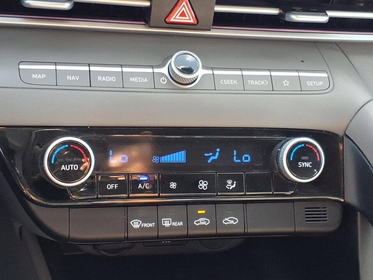 2024 Hyundai Elantra SEL Uvalde TX