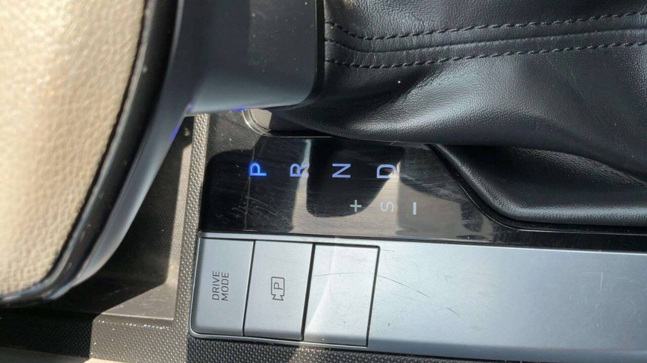 2024 Hyundai Elantra SEL 4dr Sedan Chesterfield MI