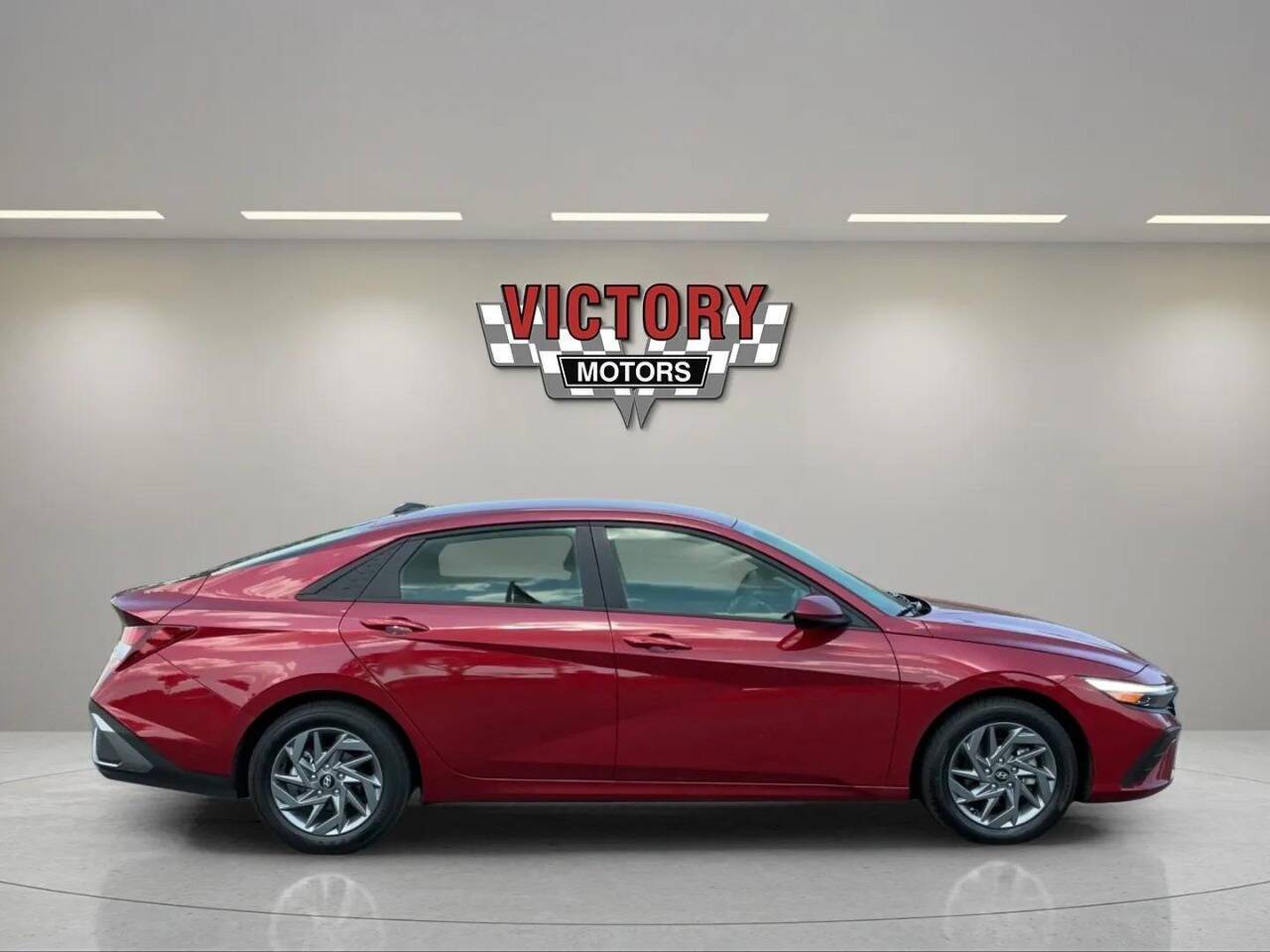 2024 Hyundai Elantra SEL 4dr Sedan Chesterfield MI