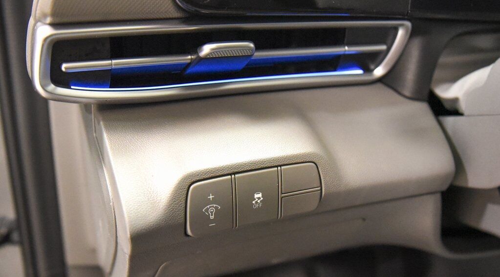 2024 Hyundai Elantra SEL Akron