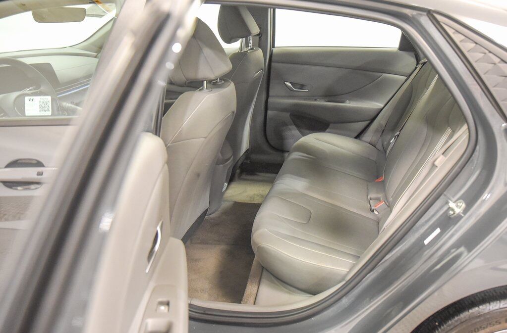 2024 Hyundai Elantra SEL Akron