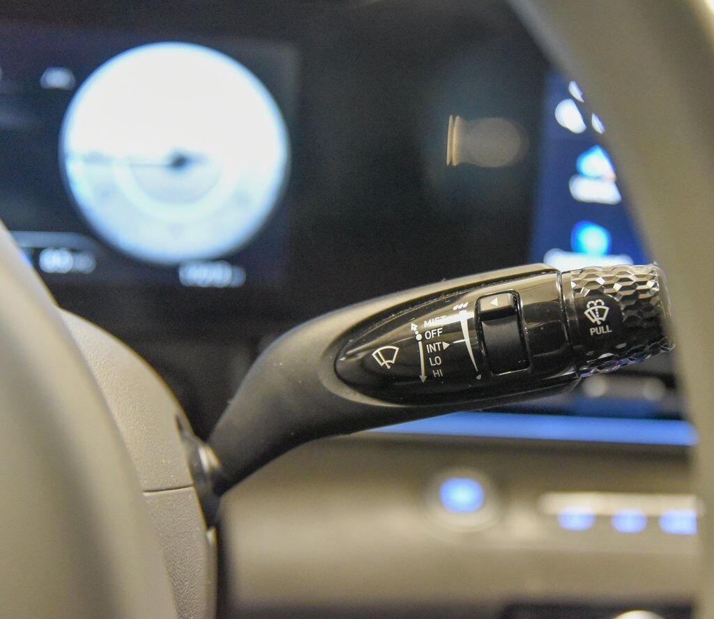 2024 Hyundai Elantra SEL Akron