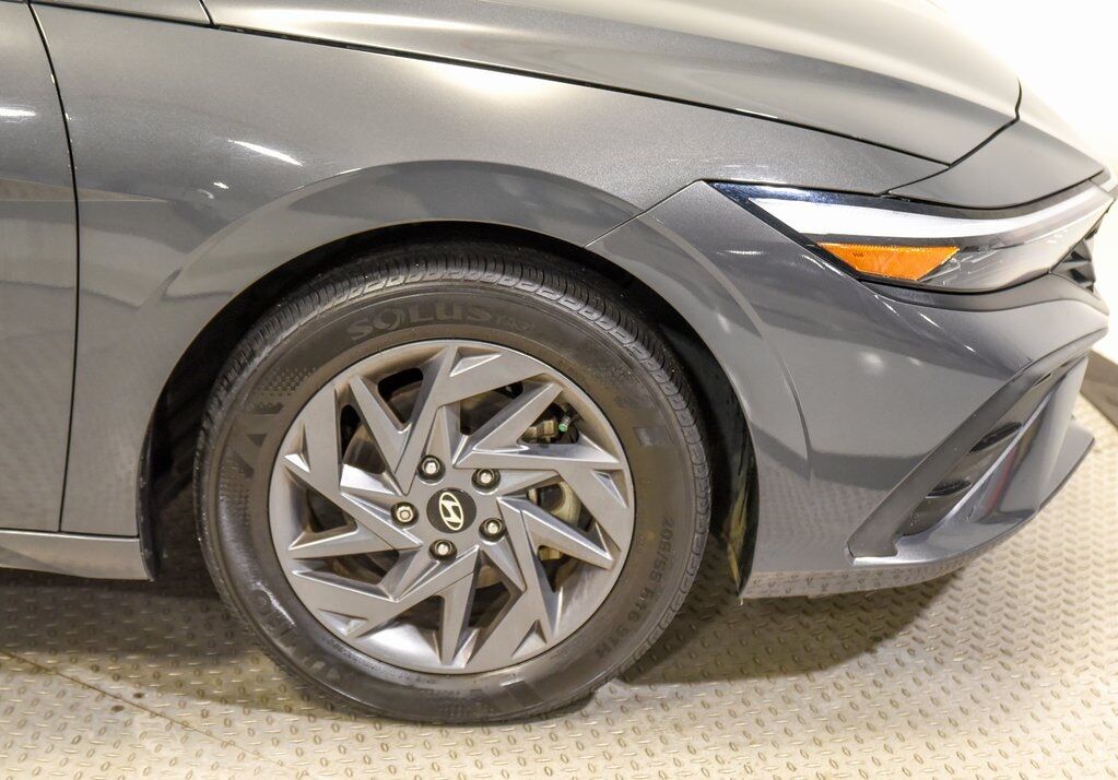 2024 Hyundai Elantra SEL Akron