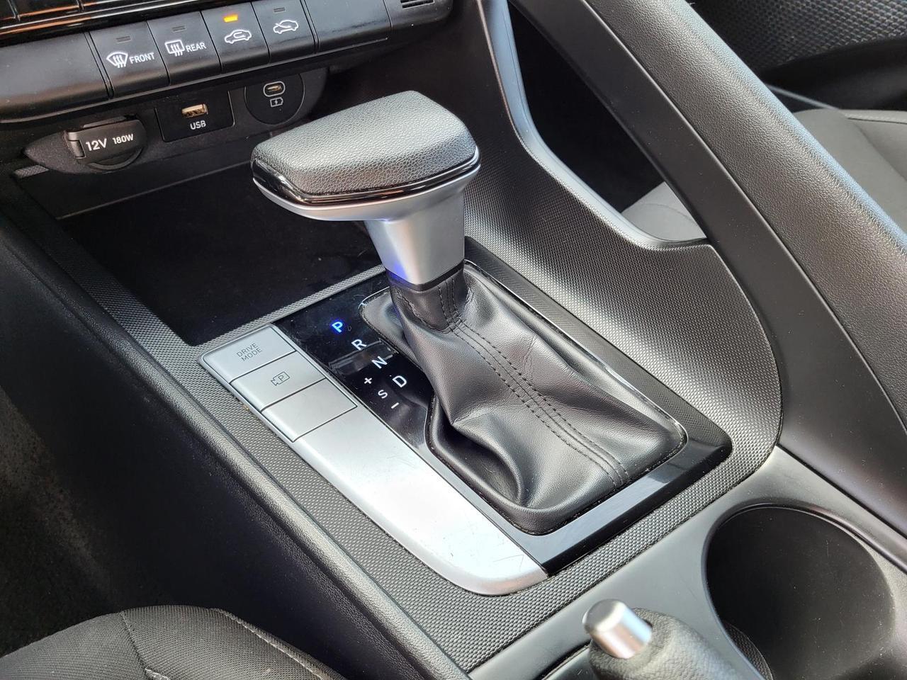 2024 Hyundai Elantra SEL IVT Beeville TX