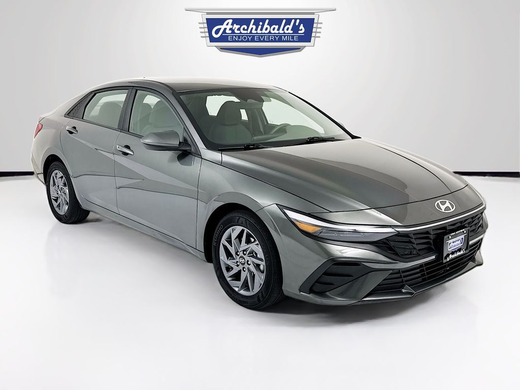 2024 Hyundai Elantra