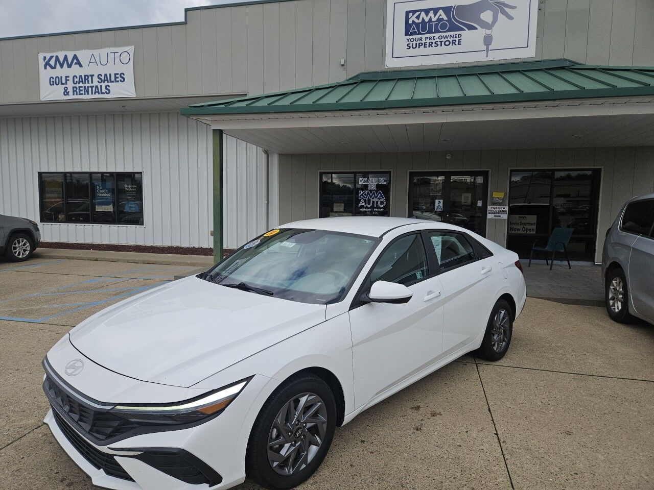 2024 Hyundai Elantra SEL