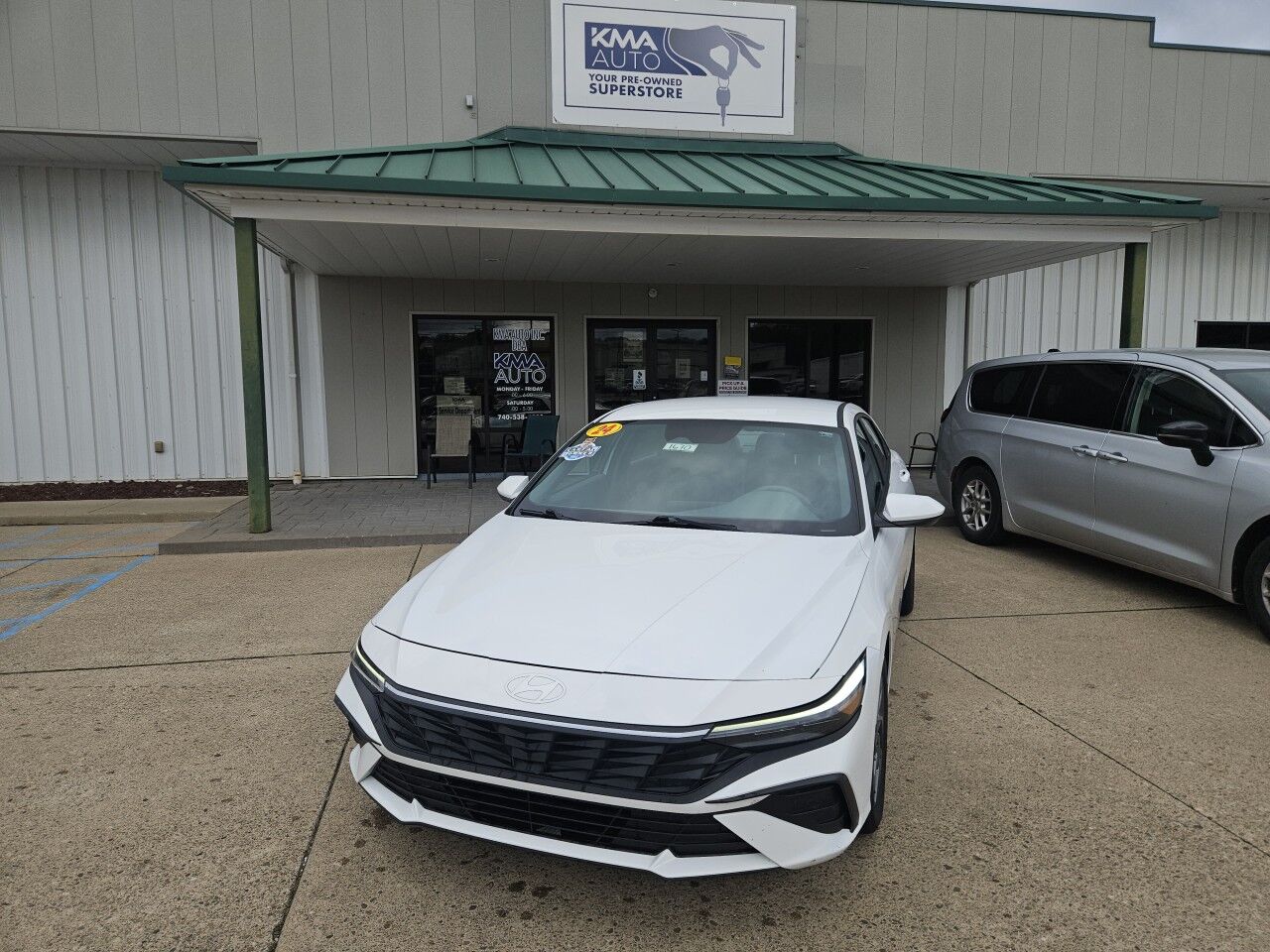 2024 Hyundai Elantra SEL