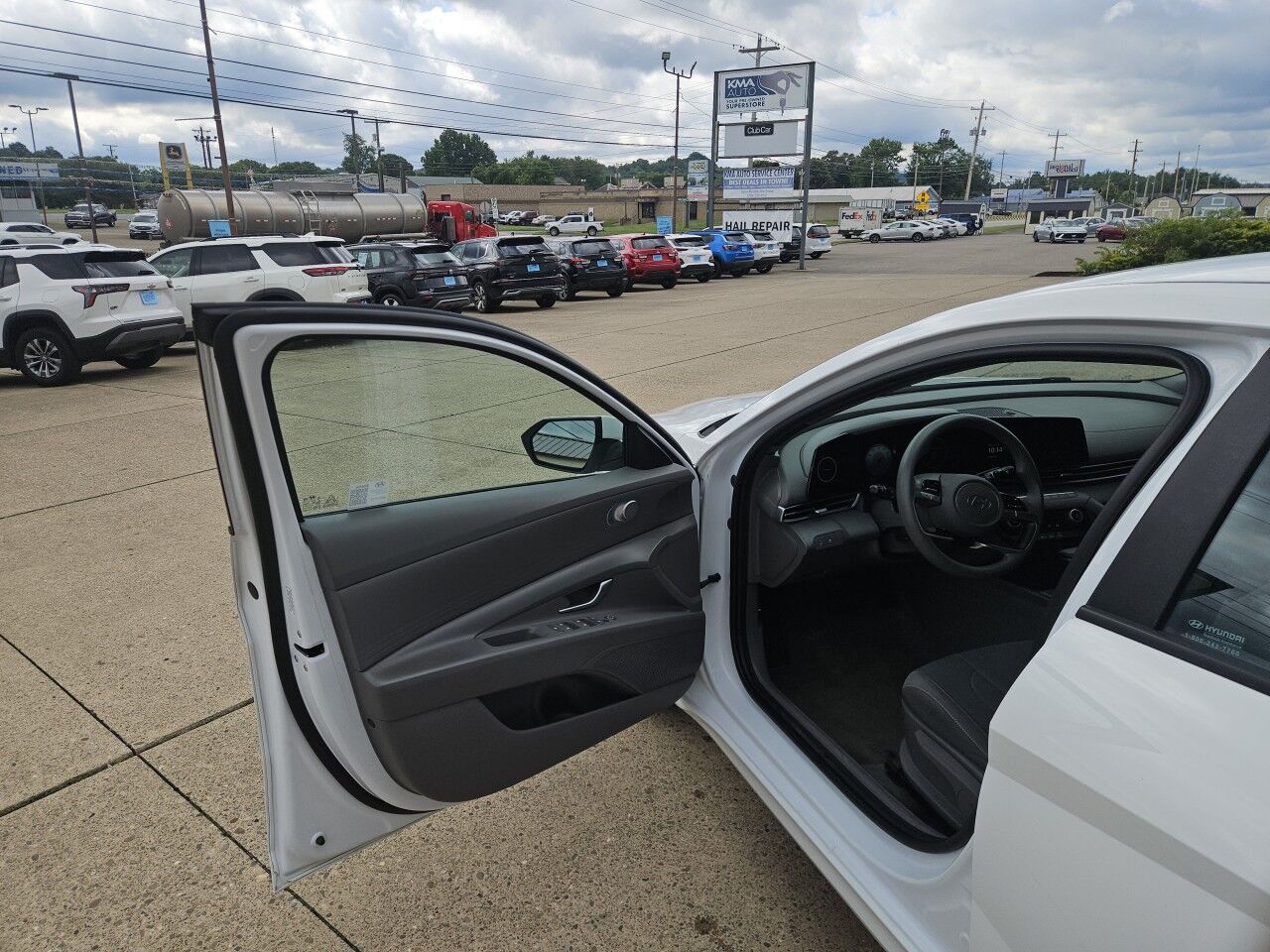 2024 Hyundai Elantra SEL Marietta OH