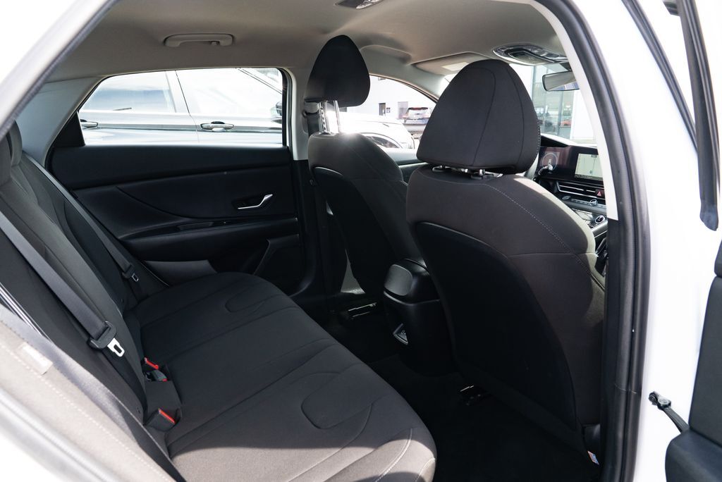 2024 Hyundai Elantra SEL Milwaukie OR
