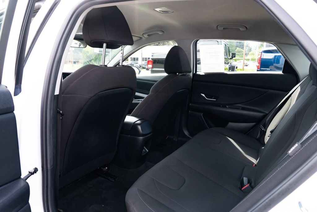 2024 Hyundai Elantra SEL Milwaukie OR