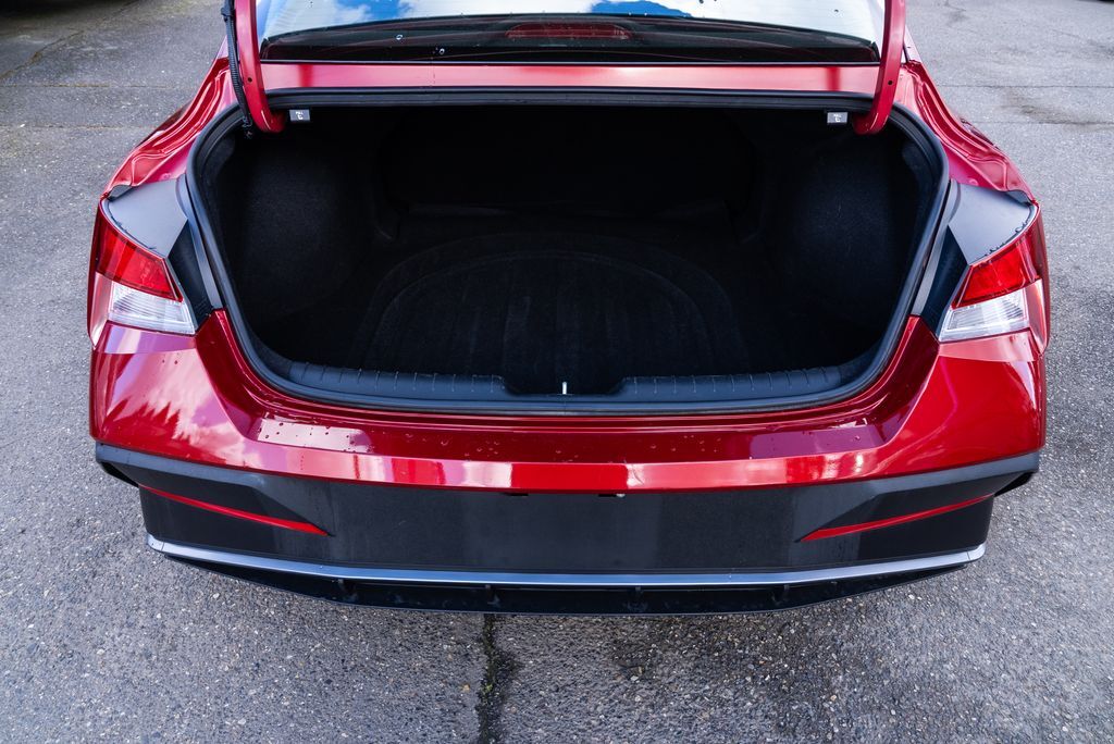 2024 Hyundai Elantra SEL Milwaukie OR